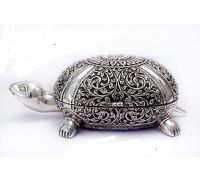 SilverTortoise box silver box in tortoise design