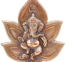 Brass ganesh hanging Ganesh leaf idol for door hanging