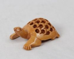 Tortoise wooden jali