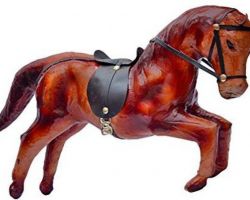Horse statue wooden