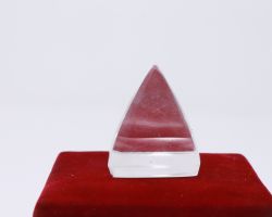 Pyramid crystal sphatik Pyramid 3×3cm