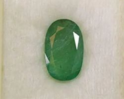 Panna stone emerald stone 5.25 ct