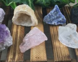 7 wonders rough raw crystal gemstone set