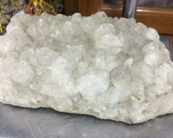 Crystal cluster raw crystal rough raw sphatik cluster 650gm
