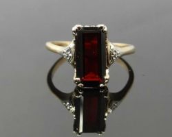 Garnet gold Ring 18k gold Garnet Stone Ring
