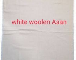 Woolen asan white pure sheep yarn safed uni asan 30× 20 inches