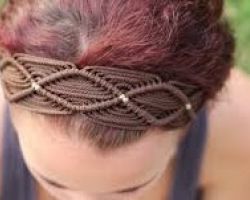 Handmade hairband of macrum thread