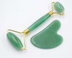 Face roller jade stone facial massage roller with gua sha stone