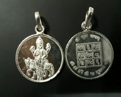 Shukra yantra locket silver shukra yantra pendant