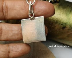 Pure silver square piece pendant 10gm silver square piece in locket 2×2cm