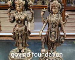Vishnu laxmi idol brass 11 inches fine finish Vishnu laxmi murti