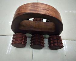 Acupressure roller wooden