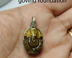 Tiger eye Ganesh Locket Ganesh pendant in Tiger eye stone