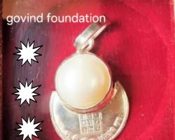 Silver Chandra yantra Locket with Pearl Pure Silver Chandra yantra pendant with Pearl