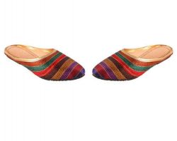 Jaipuri Mojri. Jaipuri juti for women