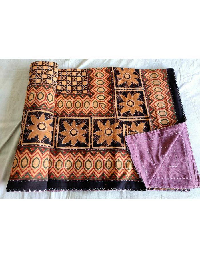 Dohar double bed kantha hand work handblock organic dye dohar AC quilt