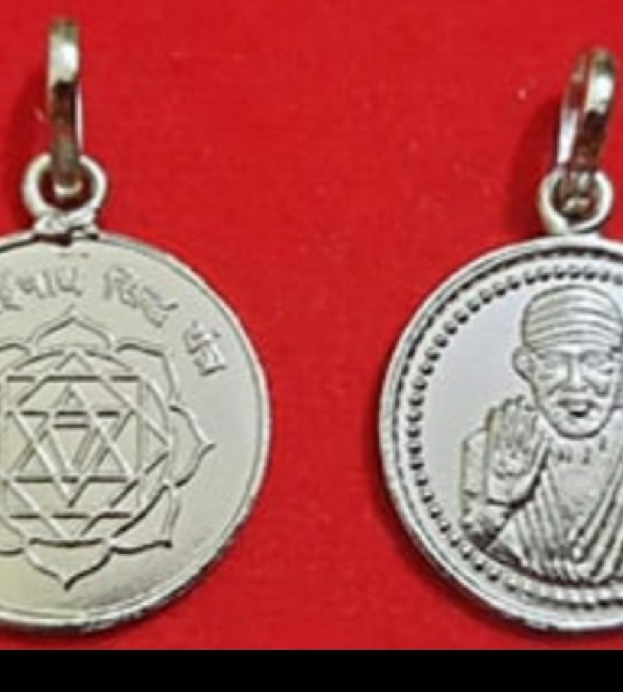 Sai baba silver locket Clearance